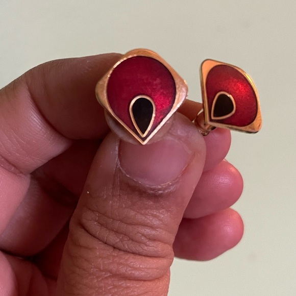 Peacock Feather Cuff Bangle and Earrings - Picture 11 of 13